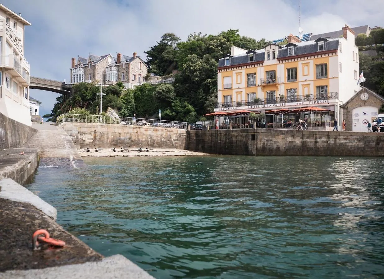 Hôtel De La Vallée Dinard Hotel