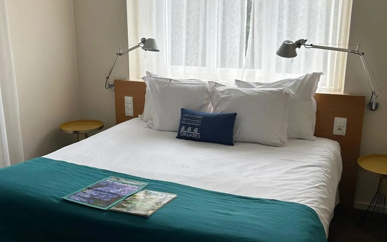 Hotel De La Vallee Dinard 3*,  France